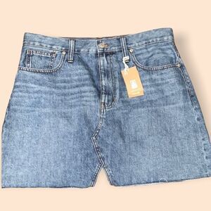 𝅺MADEWELL rigid denim frayed A-Line skirt